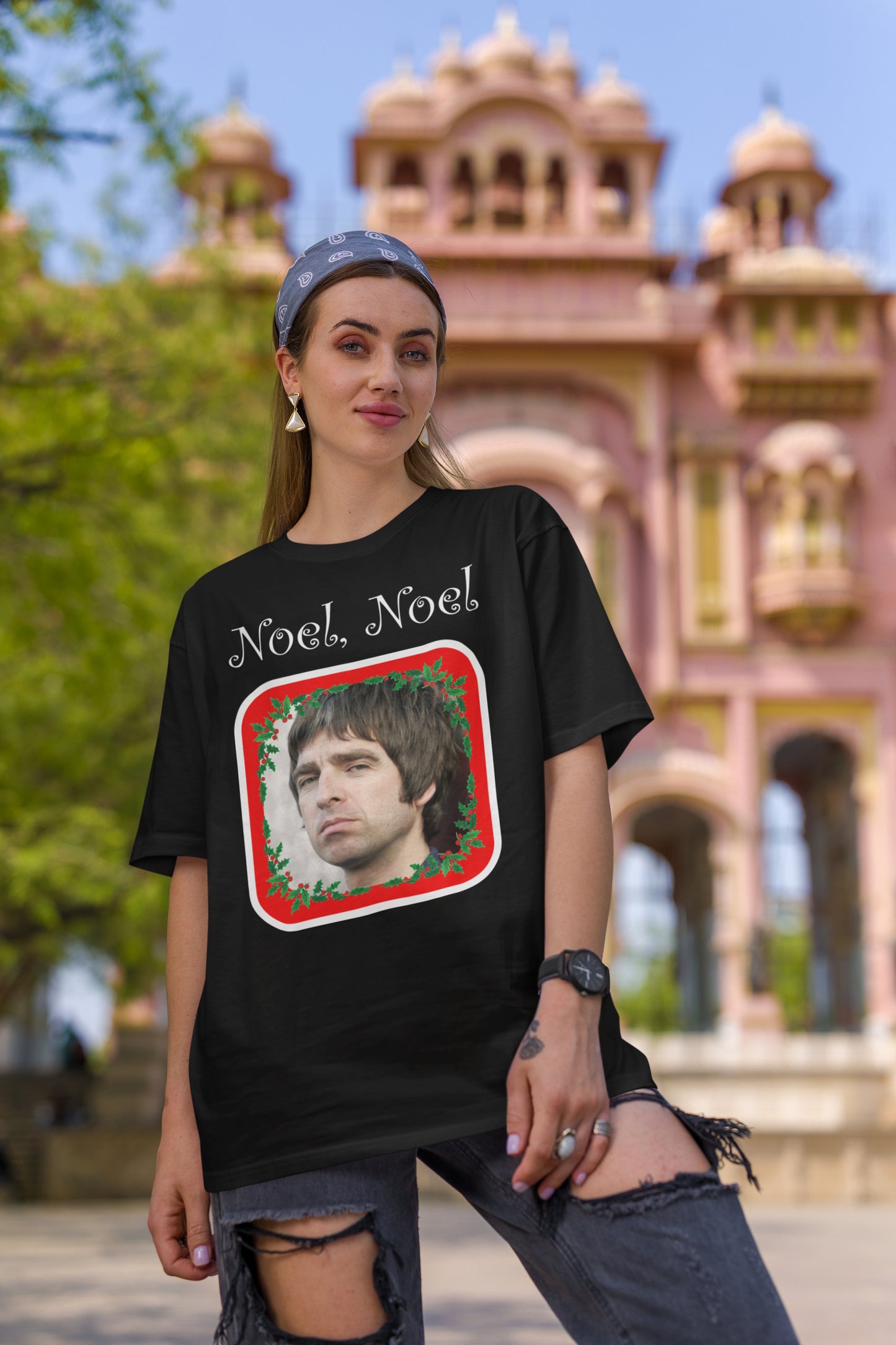 Noel, Noel. Unisex t-shirt